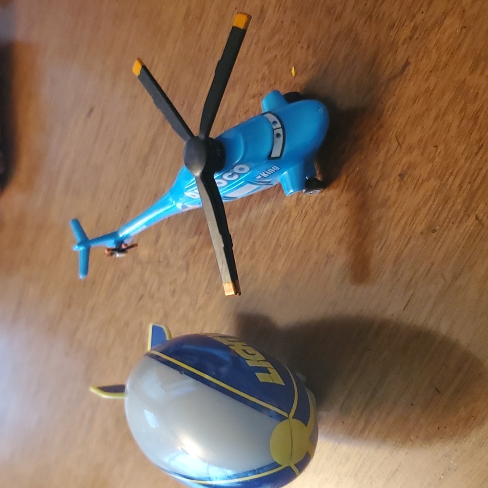 Set of aircraft toys from Cars movie